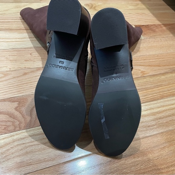 Bernardo Brown Suede Wrap Buckle 2 Way Fold Zipper Heeled Bennie Boot EUC Size 9 - Picture 10 of 11